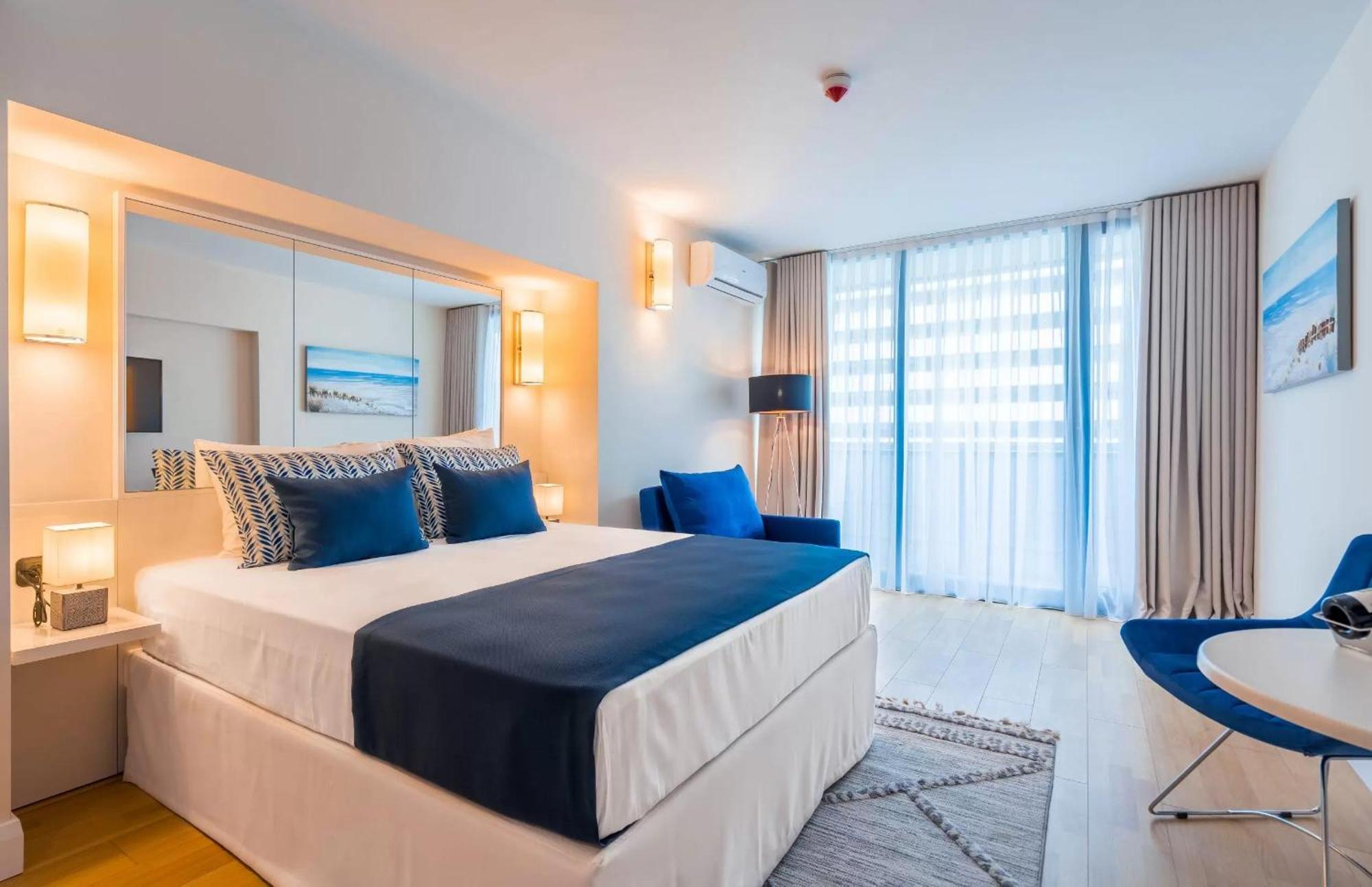 Panorama Sea View Central City Batumi & Aparthotel Extérieur photo